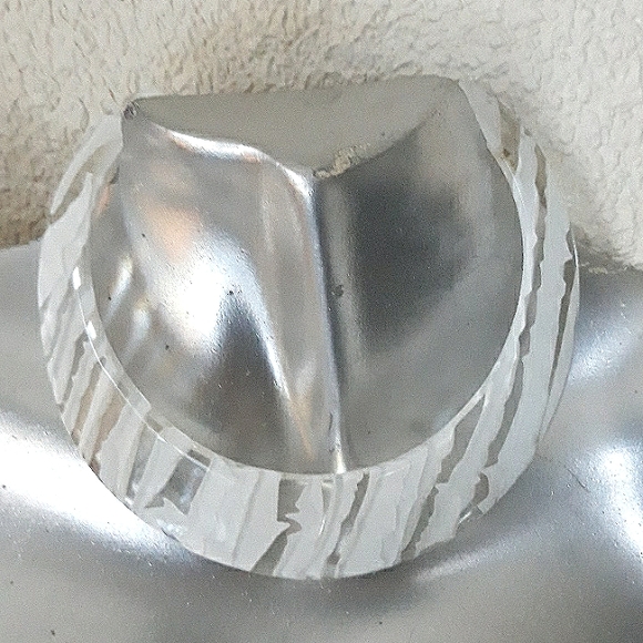 white choker style necklace - Picture 1 of 2